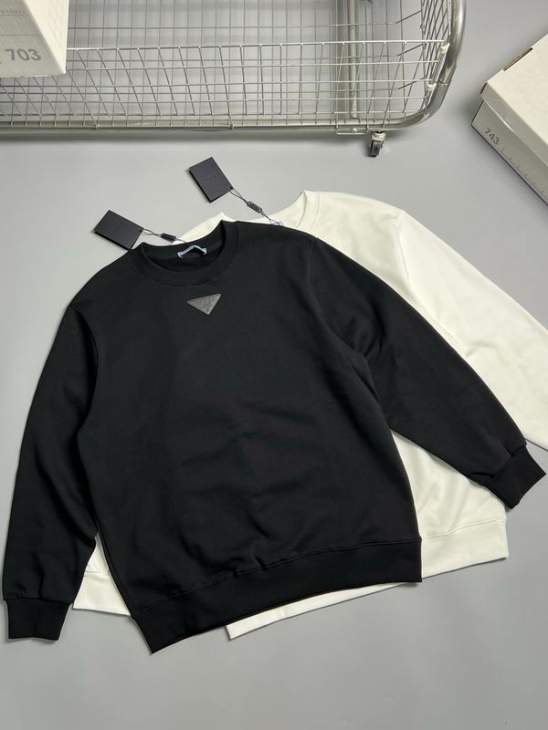 Picture of Prada Sweatshirt _SKUPradaS-XLhgntx0635608